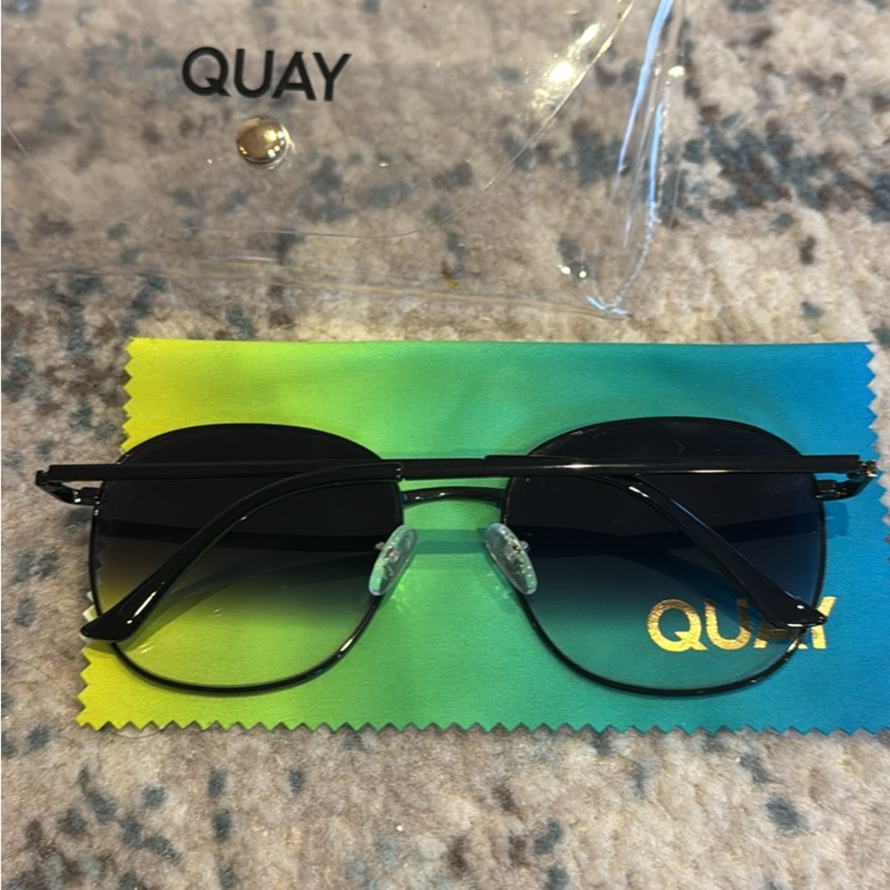 Quay Australia Gradient Black Sunglasses